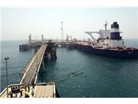 ایران به قطب تامین سوخت کشتی های عبوری درمنطقه تبدیل می شود